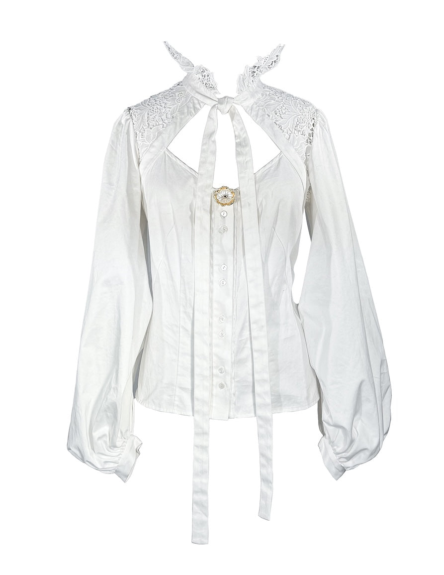 Vivian blouse in white embroidered cotton